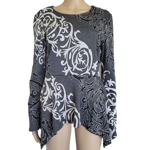 5 Twelve Women's SharkBite Knit Top Gray/White Long Sleeve Size Medium